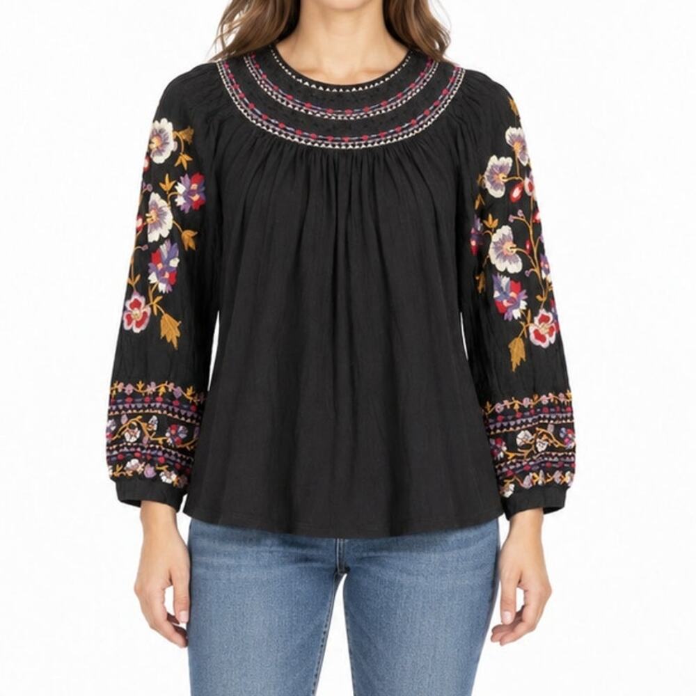 Akemi + Kin Anthropologie Embroidered Boho Peasant Top M